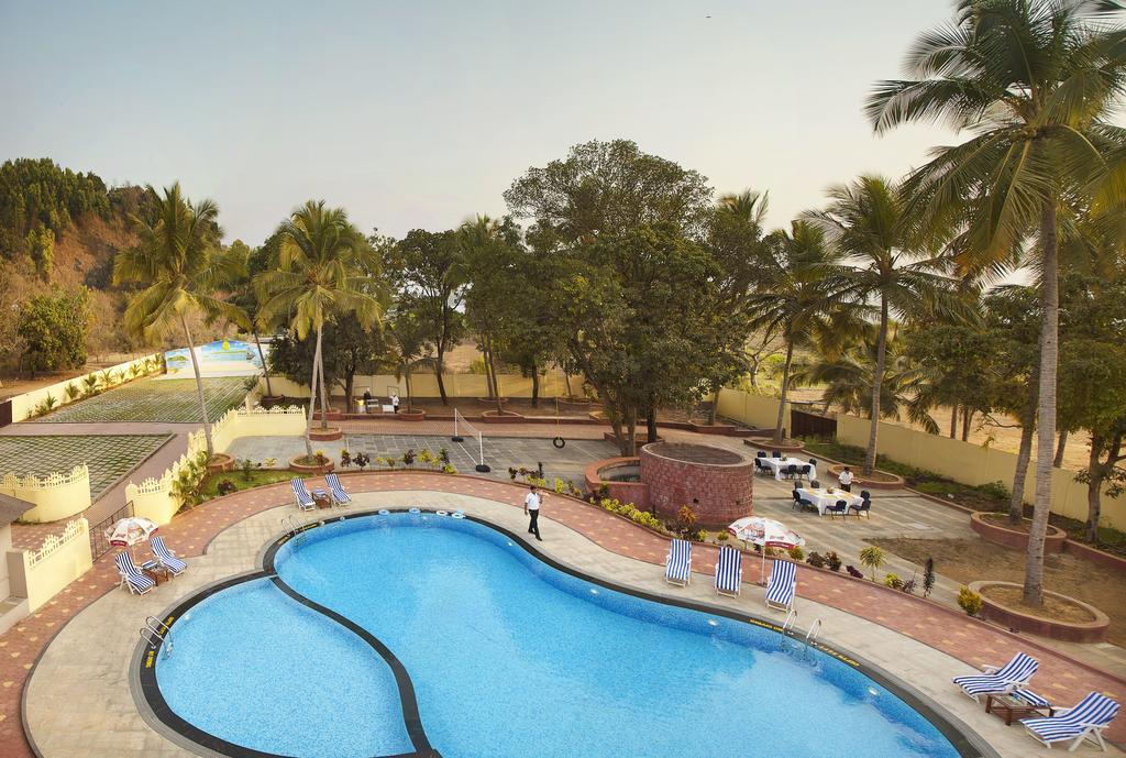 สเตอร์ลิง การ์วาร์ Hotel ภายนอก รูปภาพ
