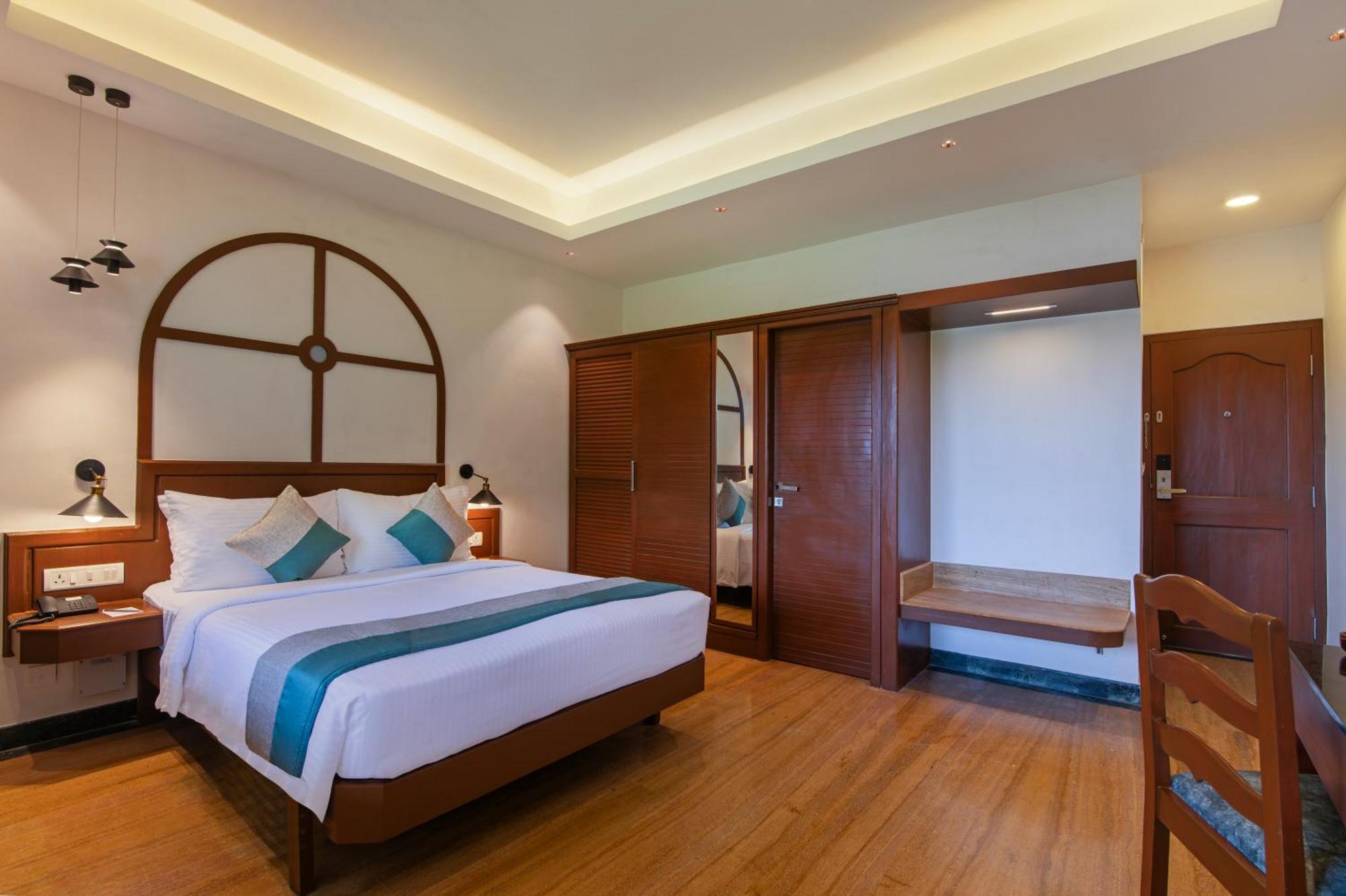 สเตอร์ลิง การ์วาร์ Hotel ภายนอก รูปภาพ
