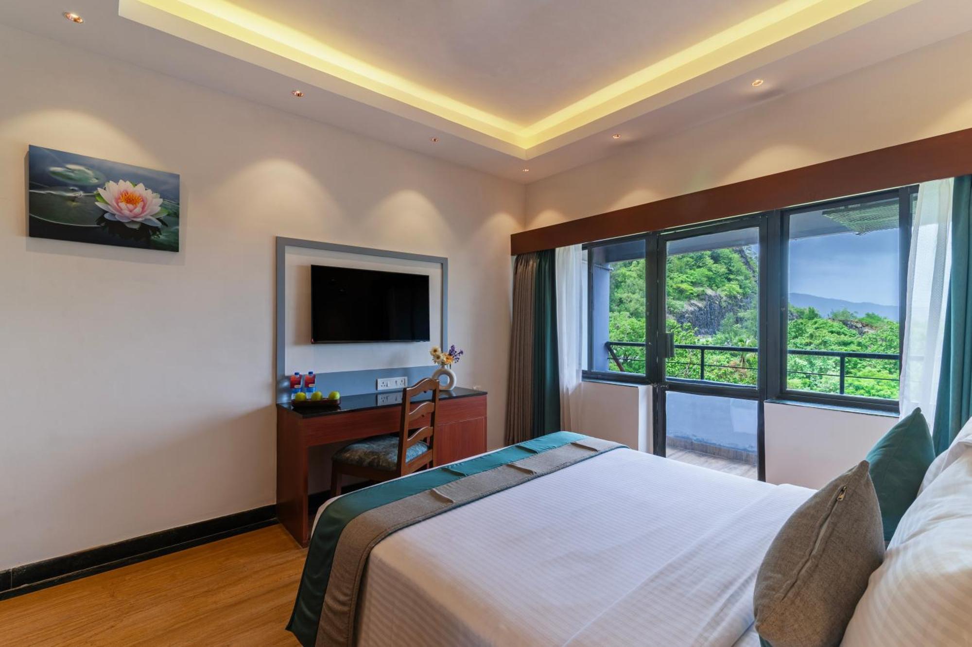 สเตอร์ลิง การ์วาร์ Hotel ภายนอก รูปภาพ