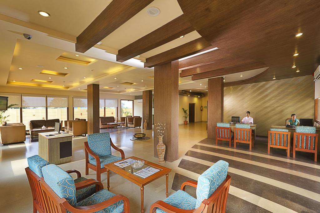 สเตอร์ลิง การ์วาร์ Hotel ภายนอก รูปภาพ